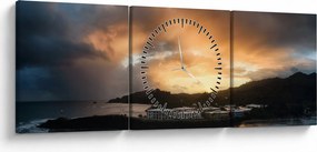 Obraz - pláž so zatiahnutou oblohou (s hodinami) (90x30 cm)