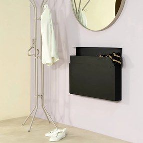 Čierna kovová výklopná/závesná skrinka na topánky 78x48x13 cm Luigi – Spinder Design