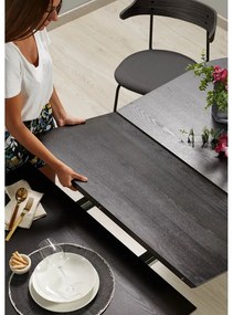 Tmavohnedý rozkladací jedálenský stôl s doskou v dekore jaseňového dreva 100x170 cm Milian – Kave Home