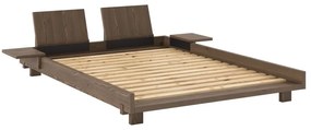 Hnedá dvojlôžková posteľ z borovicového dreva s roštom 140x200 cm Social – Karup Design