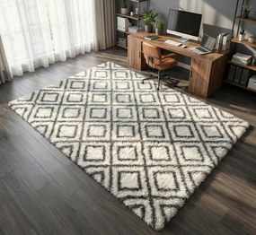 TZ Biely vzorovaný koberec shaggy Decor Cube Rozmer: 100x150 cm