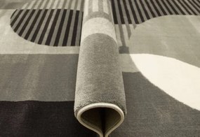 Koberec Victoria F322A sivý / svetlosivý geometrický