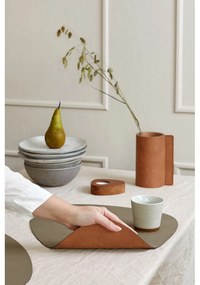 Prestieranie z eko kože 37x44 cm Curve L Double Nupo – LIND DNA