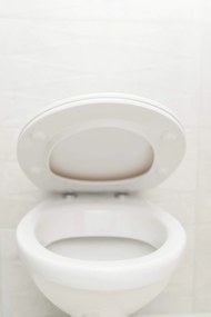 Laveo WC sedadlo Duroplast Soft Close Slim - ADA_600E, biela