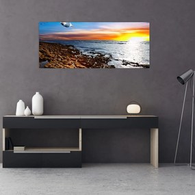 Obraz - Čajka letiaca nad pobrežím (120x50 cm)