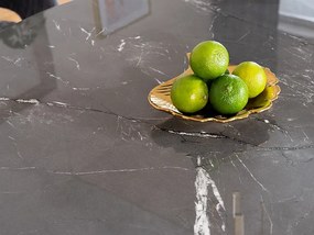 Jedálenský stôl Celestina (čierna + čierna) (pre 4 osoby). Akcia -13%. Vlastná spoľahlivá doprava až k Vám domov. 1050077