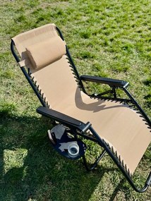 Záhradné ležadlo s držiakom na nápoje, béžové