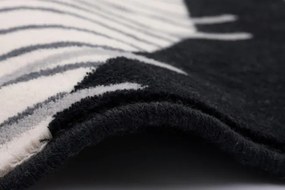 Koberec Agnella Isfahan Kai biely kruh