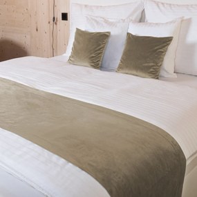Biante Zamatový prehoz/behúň na posteľ Velvet Prémium SVP-030 Sivobéžový 50x240 cm