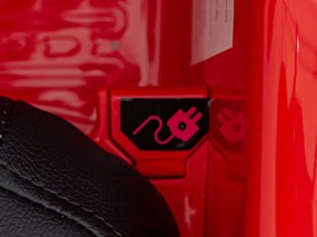 Ramiz Audi Q7 NEW LIFT vozidlo - Červené SUV