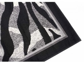 Kusový koberec PP Trio čierny 130x190cm