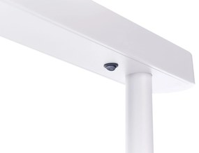 Kovová stojaca LED lampa biela PERSEUS Beliani