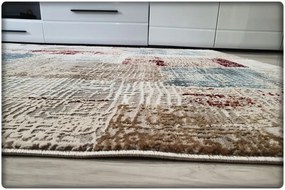 Dekorstudio Moderný koberec LUXESS vzor 33 bordový Rozmer koberca: 120x170cm