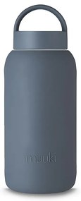 Tmavosivá cestovná fľaša 720 ml Smoke Grey – Muuki