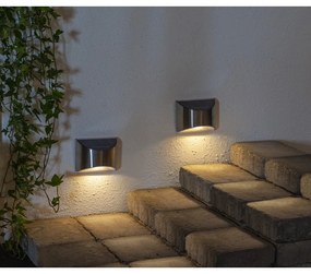 Súprava 2 nástenných nerezových solárnych LED svietidiel Star Trading Wally, výška 8 cm