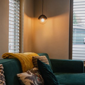 Retro závesné svietidlo čierne s čírym sklom 20 cm - Eclipse