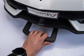 LEAN CARS Lamborghini Aventador SX2028 batérie auto biela