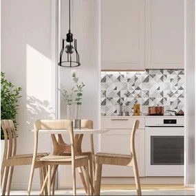 Luster na lanku 1xE27/60W/230V pr. 15 cm čierna