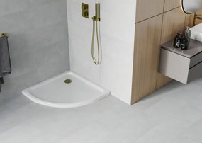 Mexen SLIM - Štvrťkruhová sprchová vanička 90x90x5cm + zlatý sifón, biela, 41109090G