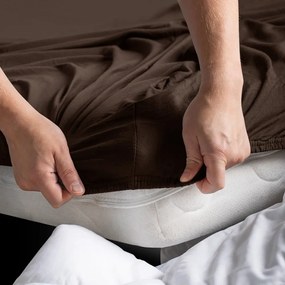 Tmavohnedá napínacia plachta jersey 90x200 cm Amber – Restilo