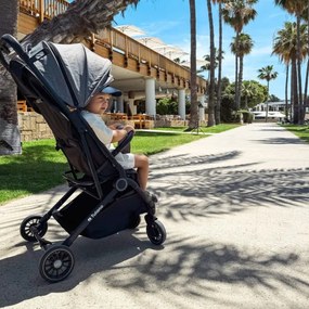 Športový kočík Milan 35 čierny / zlatý