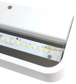 Kúpeľňové nástenné svetlo Arcos s LED 60 cm chróm