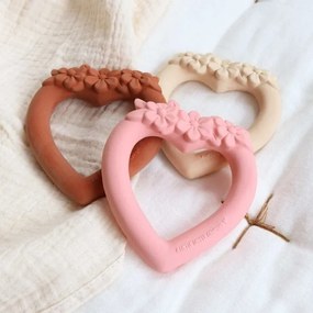 A Little Lovely Company Hryzátko: Srdiečko terracota