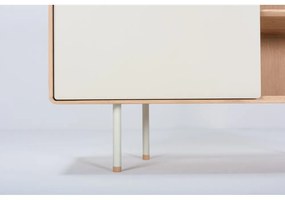 Nízka komoda z dubového dreva v bielo-prírodnej farbe 118x100 cm Fina – Gazzda