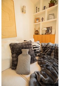 Sivá deka z mikroplyšu 150x200 cm Wave – Tiseco Home Studio