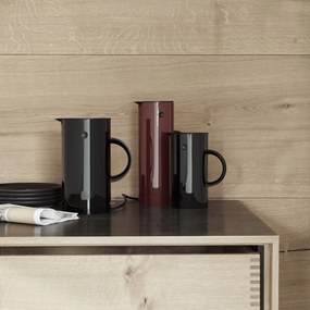 Stelton Rýchlovarná kanvica EM77 Black