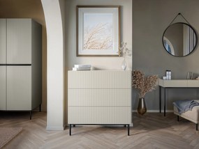 Komoda Nicole 100 cm so zásuvkami a ryhovaným čelom - kasmír / čierne nohy