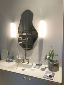 Ferm Living Dizajnové nástenné zrkadlo Pond Brass – large