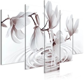 Artgeist Obraz - Magnolias over Water (5 Parts) Wide Grey Veľkosť: 100x50, Verzia: Standard