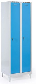 Plechová šatníková skrinka S7 na nohách, 2-dverová, 1920 x 600 x 500 mm, cylindrický zámok, modré dvere
