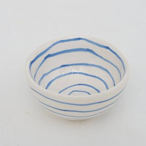 Miska na pochutiny Bluya Variant: Horizontálne pruhy