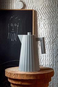 Rýchlovarná kanvica Plissé 1,7 l sýto modrá