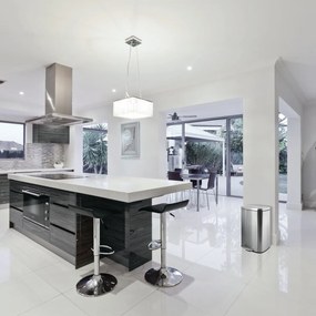 Spirella Pedálový odpadkový kôš soft-close Akira 30 l, brúsená nehrdz. oceľ, 30 l