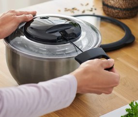 Odstredivka na šalát z ušľachtilej ocele s vekom