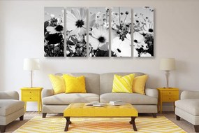 5-dielny obraz lúka jarných kvetov v čiernobielom prevedení - 200x100