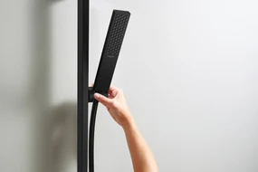 Hansgrohe Pulsify E, tyčová ručná sprcha 100 1jet EcoSmart, čierna matná, HAN-24320670