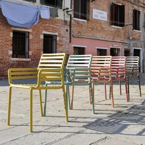 DOGA ARMCHAIR záhradná stolička s podrúčkami menta