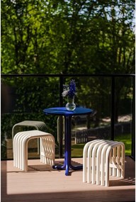 Béžová kovová záhradná stolička Nokk – noo.ma