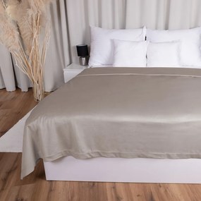 Biante Zamatový prehoz na posteľ Velvet Prémium SVP-015 Latte 140x200 cm