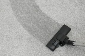 Metrážny koberec GALAXY 72 strieborný