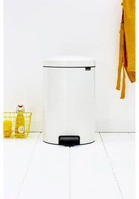 Biely nášľapný oceľový odpadkový kôš 20 l NewIcon – Brabantia