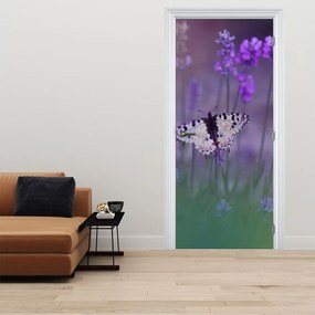 Fototapeta na dvere - Motýľ v levanduľách (95x205cm)