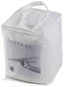 Celoročná prikrývka 150x220 cm Mistral – Kave Home