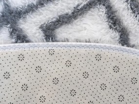 TZ Biely okrúhly vzorovaný koberec shaggy Decor Cube Rozmer: 140 cm