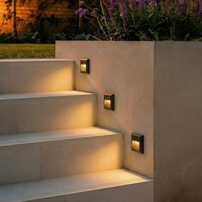 Moderná nástenná lampa tmavosivá štvorcová vrátane LED - Gem