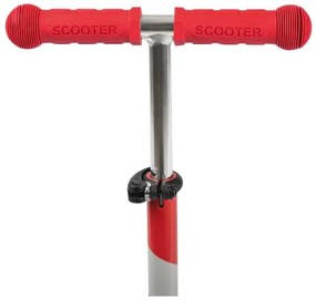 Playtive Kolobežka s LED kolieskami (trojkolobežka, červená)  (100387743)